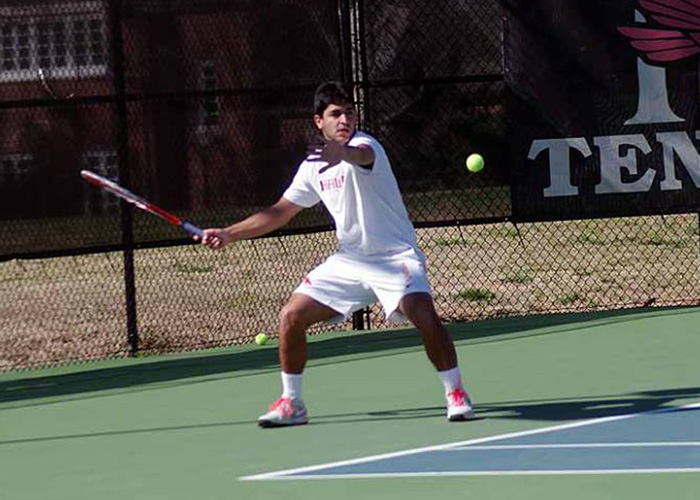 Men&rsquo;s tennis improves to 4-0 in USA South