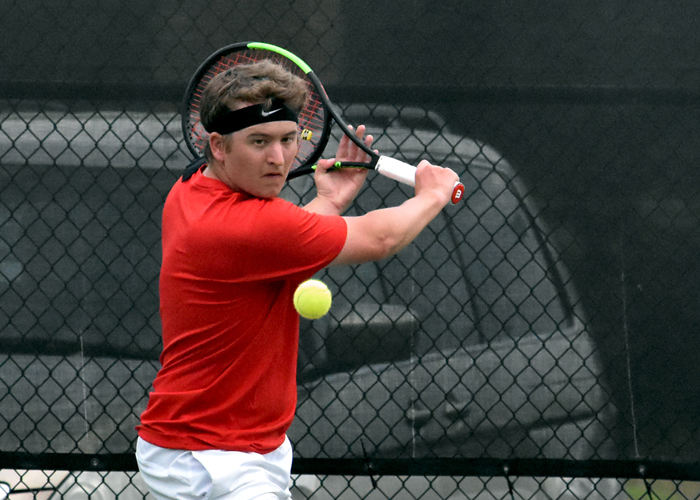 Hawks capture third straight conference victory